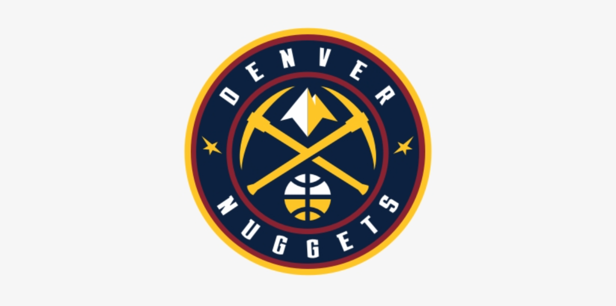 阿德尔曼：我会将瓦兰视为组织型中锋，在同套阵容不需要真正的控球后卫