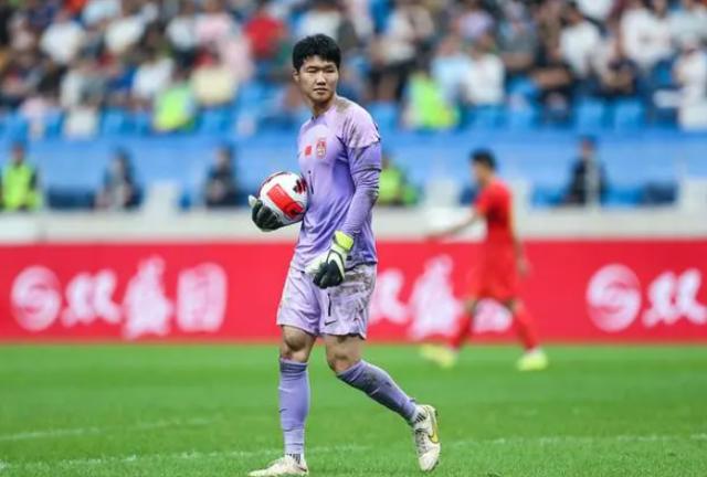 国奥门将遭遇考验 蹇涛意外受伤确认无缘奥预赛