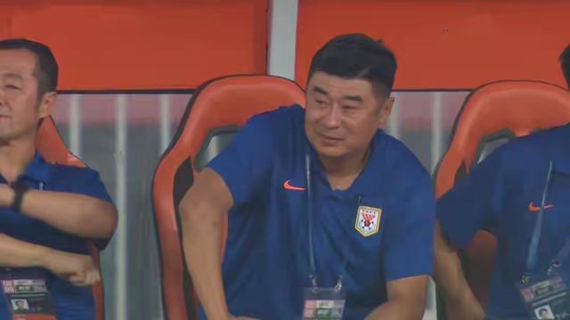 kaiyun-媒体人：别捧杀别谤伤，希望韩鹏在正常环境里按足球规律成长